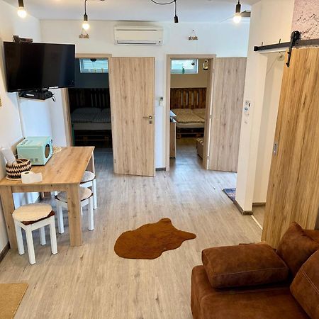 Apartmany Apollo Michalovce Luaran gambar