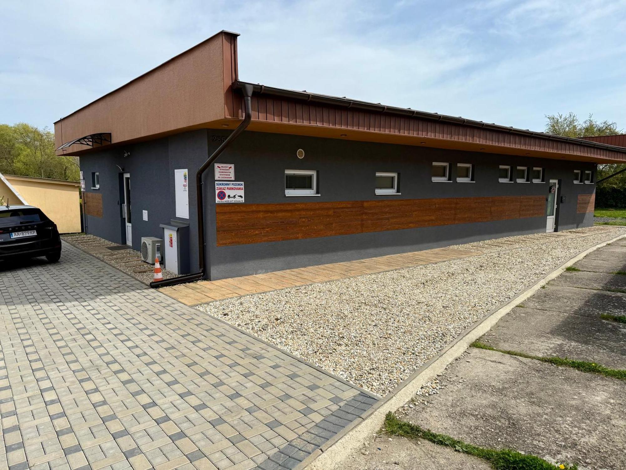 Apartmany Apollo Michalovce Luaran gambar