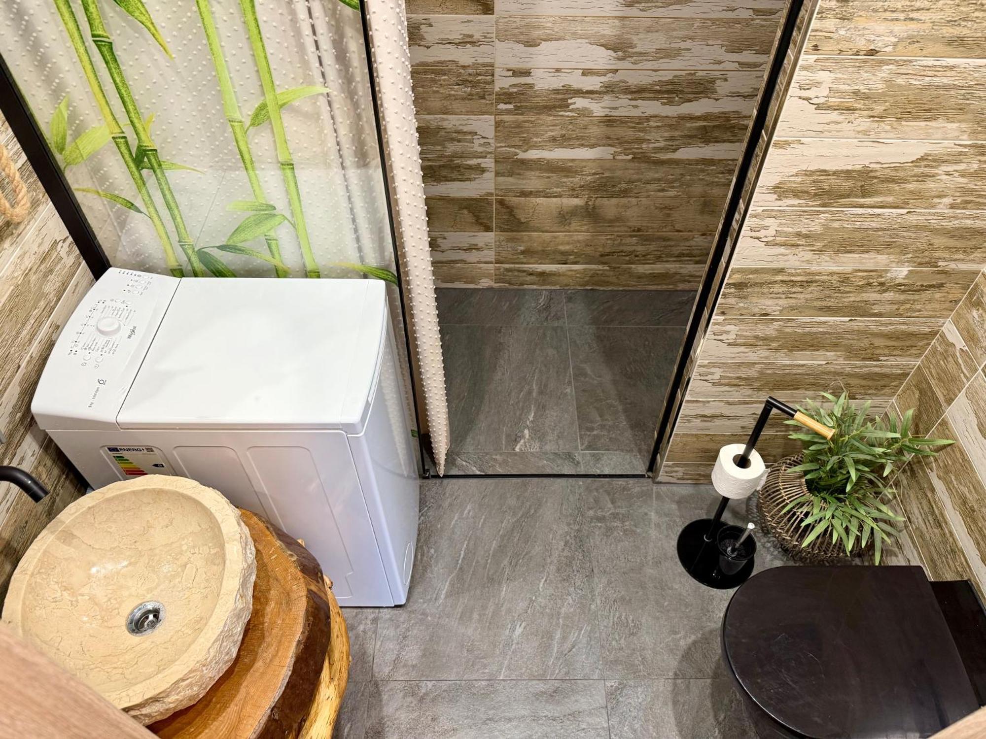 Apartmany Apollo Michalovce Luaran gambar