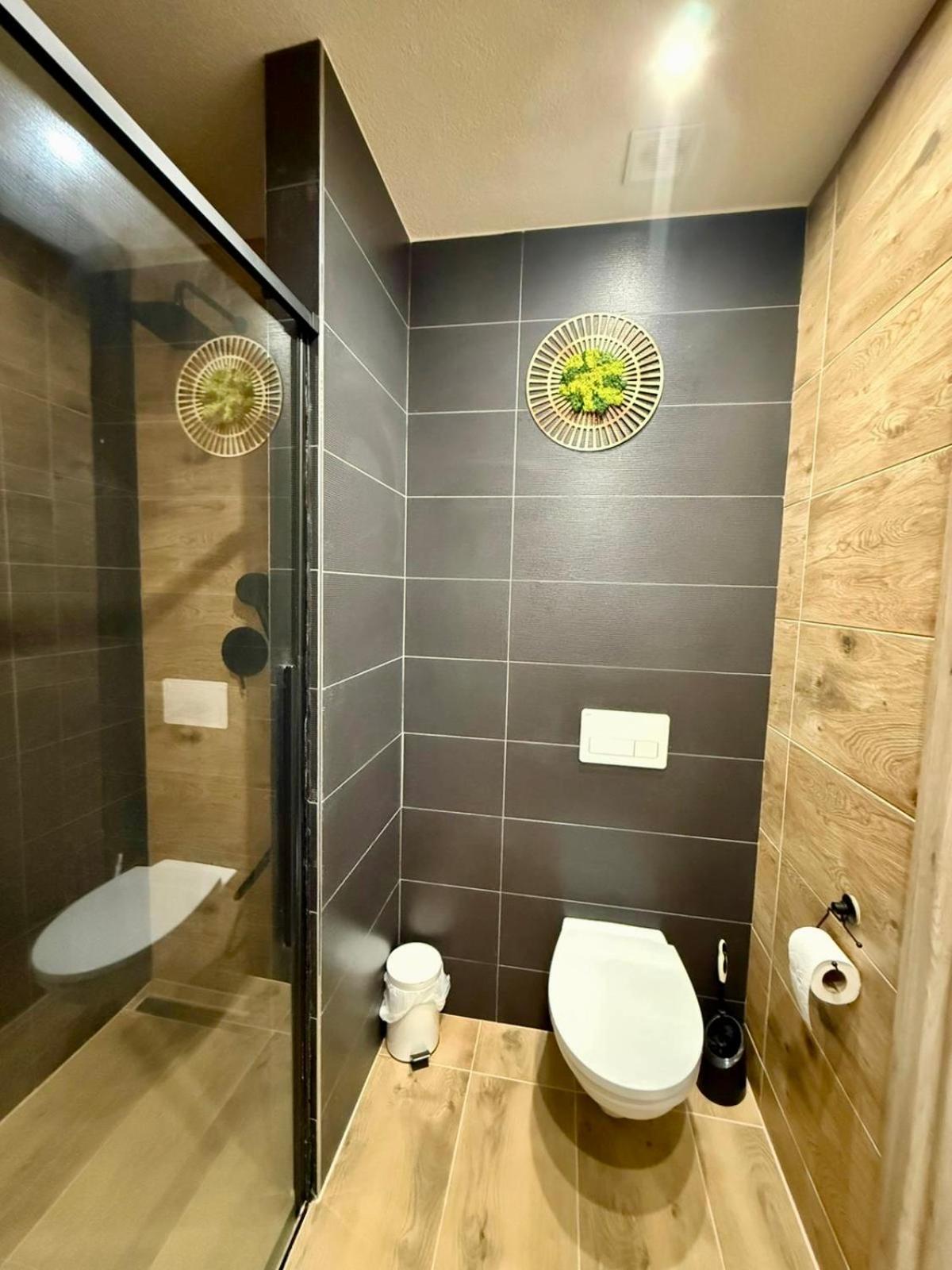 Apartmany Apollo Michalovce Luaran gambar